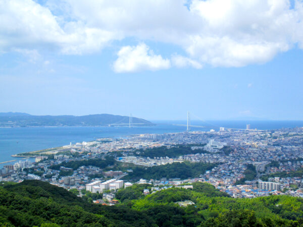 山頂からの垂水･明石海峡大橋 1