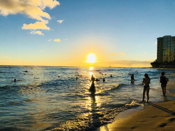 ワイキキビーチの夕日 2