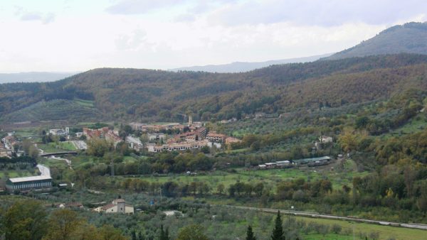 イタリアの山間