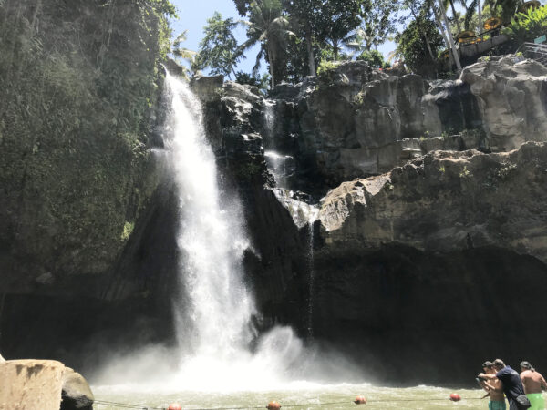 トゥグヌンガンの滝 1