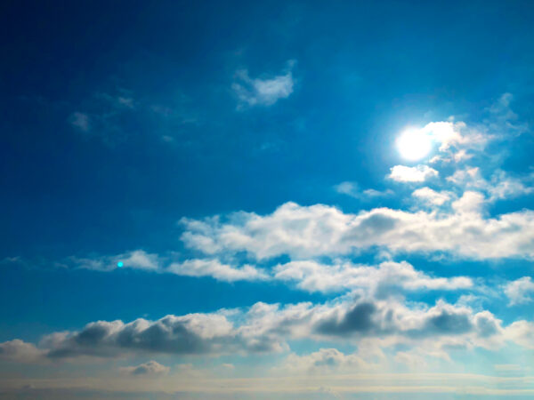 雲と空と太陽 1